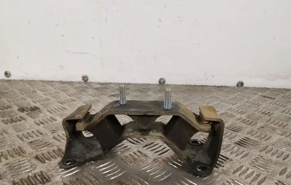Subaru Forester SJ Gearbox mount 41022AA180