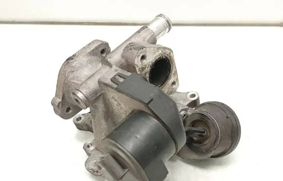 Volvo V40 EGR valve 31422119