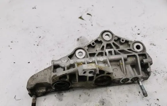Jeep Grand Cherokee other engine part 90513247