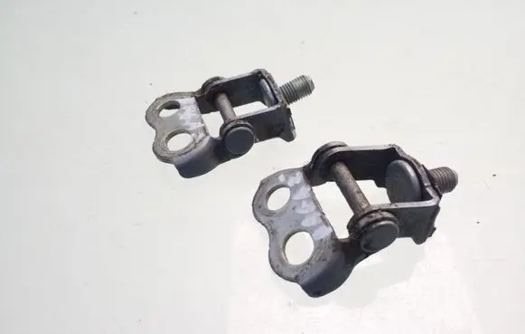 Toyota Yaris Tailgate/trunk/boot hinge