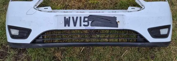 Ford Focus Front bumper AV52