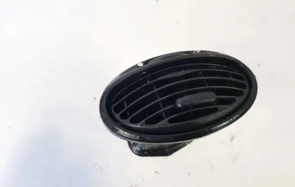 Ford Focus Dash center air vent grill 98ab19893bjw d1b1ar66za