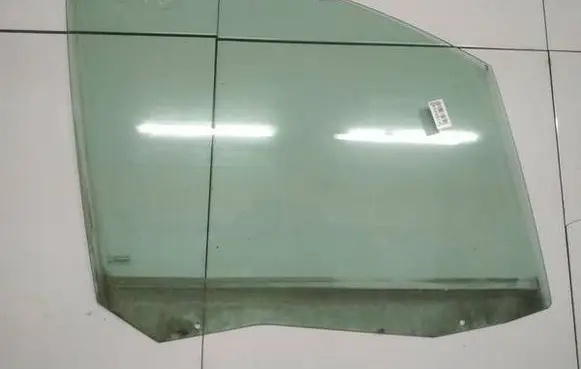 Fiat Ulysse Front door window glass four-door as2