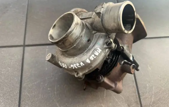 Mazda 6 Turbo VJ360807