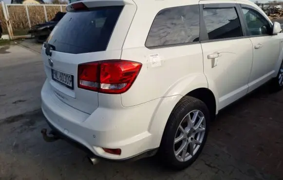 Fiat Freemont Rear quarter panel 