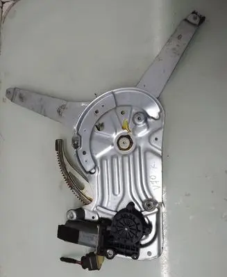 Volvo V70 Front door window regulator with motor 106469