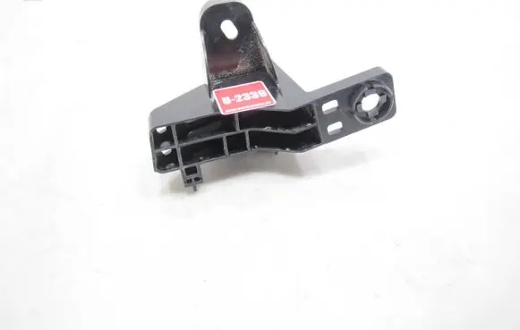 Toyota Highlander XU70 Rear bumper mounting bracket 525630E030