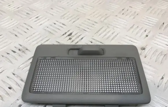 Suzuki SX4 Front seat light 7B19