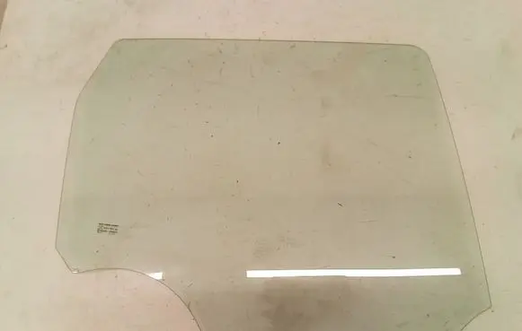 Dacia Duster Rear door window glass 43R00351