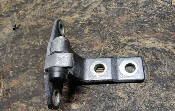 Infiniti Q50 Rear door lower hinge ES690215 MALL