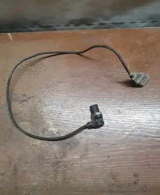 Audi A6 Allroad C5 Crankshaft position sensor 0281002223