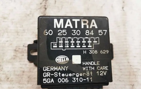 Renault Espace III Tow bar relay 5GA00631011 6025308457 H308629