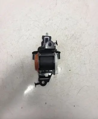 Suzuki Vitara (LY) Middle seatbelt (rear) 1114688 A7X04L