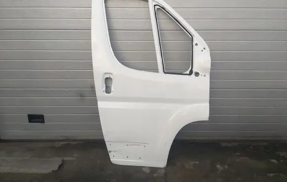 Fiat Ducato Front door