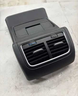 Audi A5 Rear air vent grill 8K0864376 0000249521
