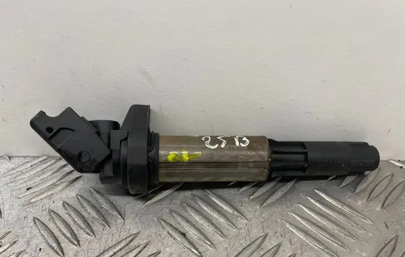 BMW X3 E83 High voltage ignition coil 0221504100