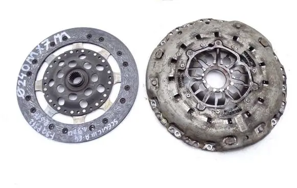Renault Scenic III - Grand scenic III Pressure plate 301012564R GBIMPORT