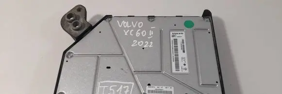 Volvo XC60 Sound amplifier 32359256