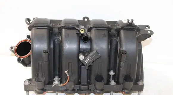 Chevrolet Volt I Intake manifold 55568900