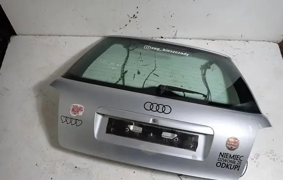 Audi A4 S4 B5 8D Tailgate/trunk/boot lid