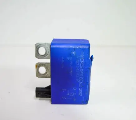 Mercedes-Benz CLA C117 X117 W117 Other relay A0035422319
