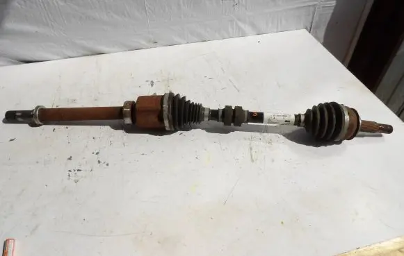 Renault Kadjar Front driveshaft 39100HV80A