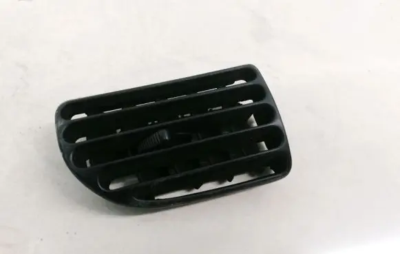 Dash center air vent grill
