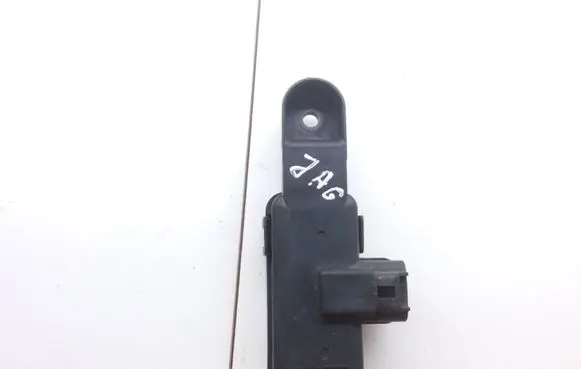Jaguar XF X250 Air quality sensor 0136500010