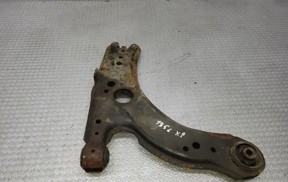 Mercedes-Benz A W169 Front lower control arm/wishbone