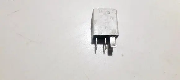 Volkswagen PASSAT B6 Other relay 1k0951253