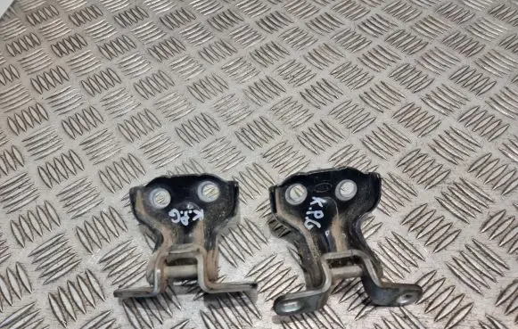 Rear door hinge set