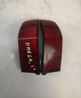 Opel Omega B1 Rear tail light reflector 152034 152033