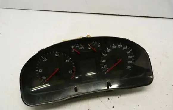 Volkswagen PASSAT B5 Speedometer (instrument cluster) 3B0919861J