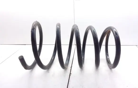 Nissan X-Trail T30 Rear coil spring