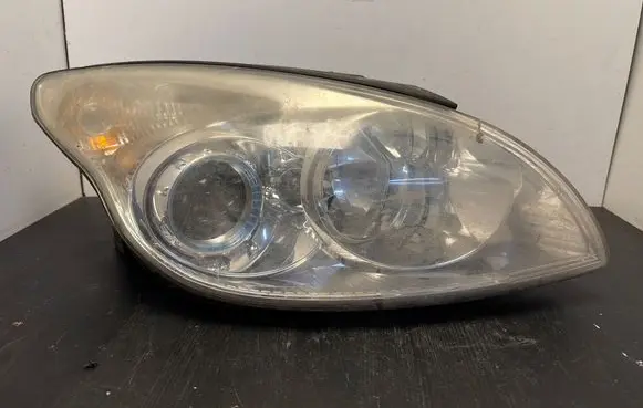 Hyundai i30 Headlight/headlamp 921022LXXX
