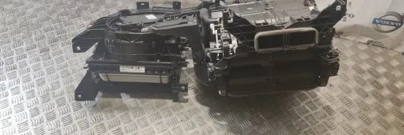 Jaguar I-Pace Interior heater climate box assembly J9D319B555BC