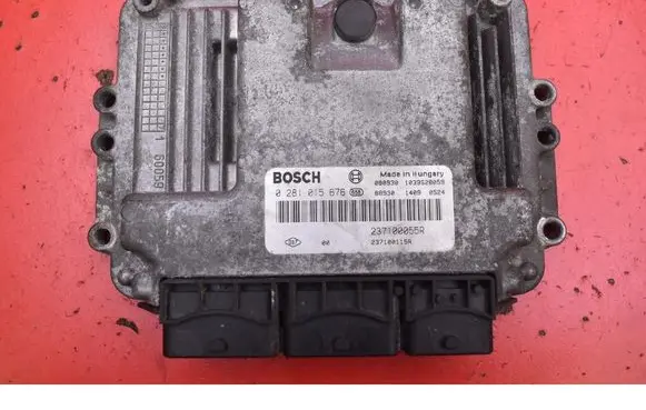 Renault Megane II Engine control unit/module ECU 237100055R