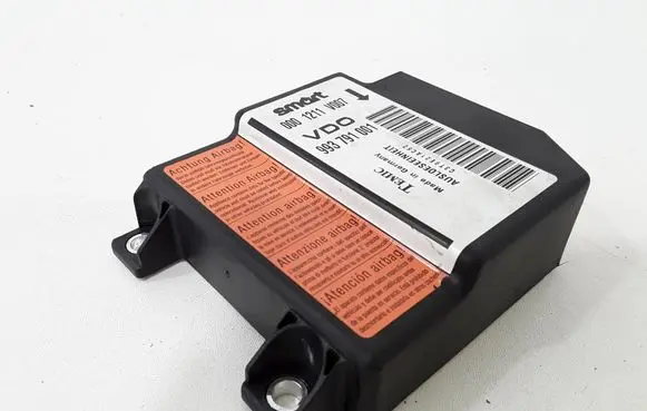 Smart ForTwo I Airbag control unit/module 0001211V007 993791001