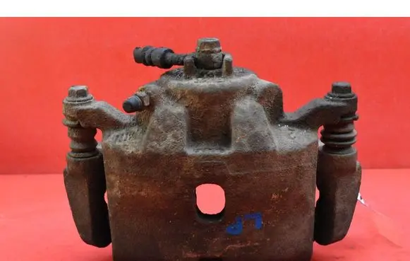 Honda CR-V Front brake caliper 
