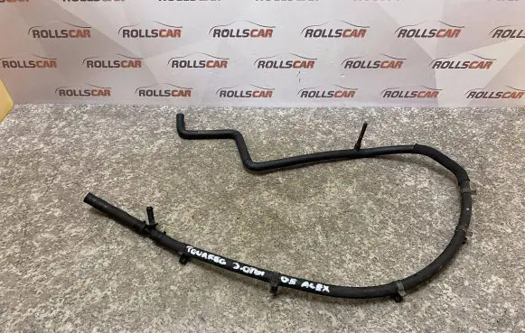 Volkswagen Touareg I Engine coolant pipe/hose 7L6122447BD