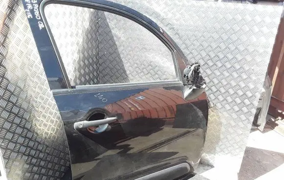Citroen C3 Picasso Front door