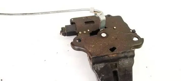 Toyota Avensis T250 Tailgate/trunk/boot lock/catch/latch 