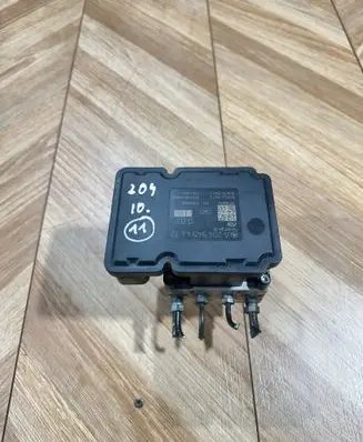 Mercedes-Benz C W204 ABS Pump A2045454432 000405568C2 10092615673