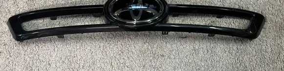 Toyota Hilux VIII Front bumper upper radiator grill 531250K520 9097502159