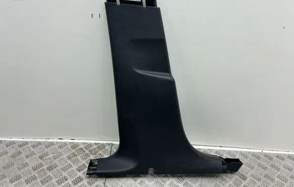 Peugeot 308 (B) pillar trim (bottom) 9677443377