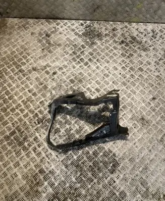 Mercedes-Benz S W220 Headlight/headlamp mounting bracket 2206200272 A2206200272