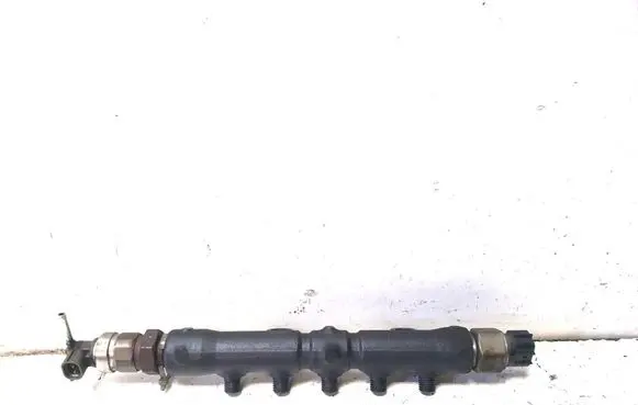 Toyota Corolla Verso AR10 Fuel main line pipe 