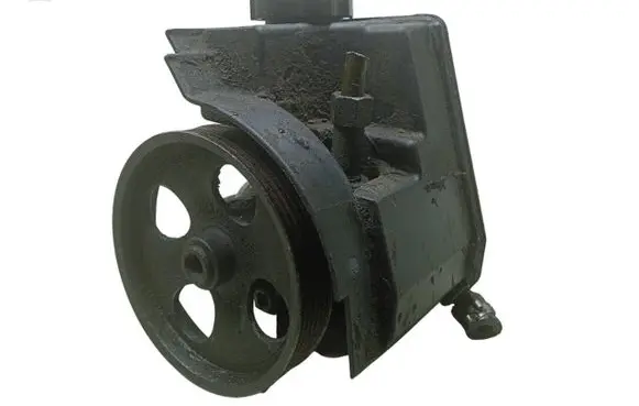 Citroen Xsara Picasso Power steering pump 9636320580
