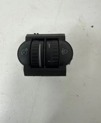 Volkswagen Jetta V Headlight level height control switch 1K0941333