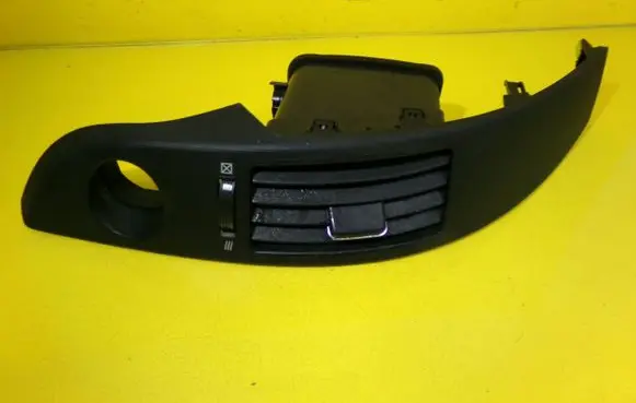 Toyota Corolla Verso E121 Dash center air vent grill 655643-4010